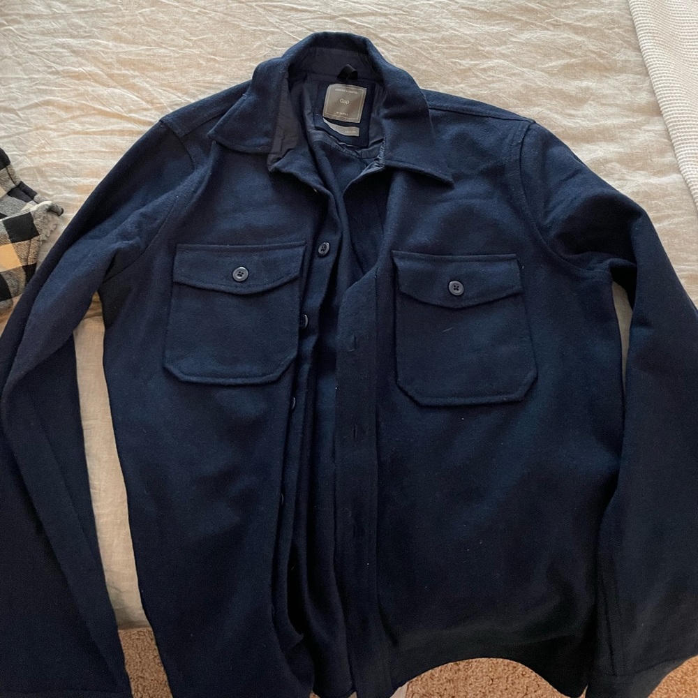Gap wool button down